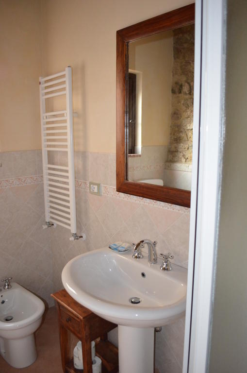 Palazzo Alle Mura Staggia Habitación foto